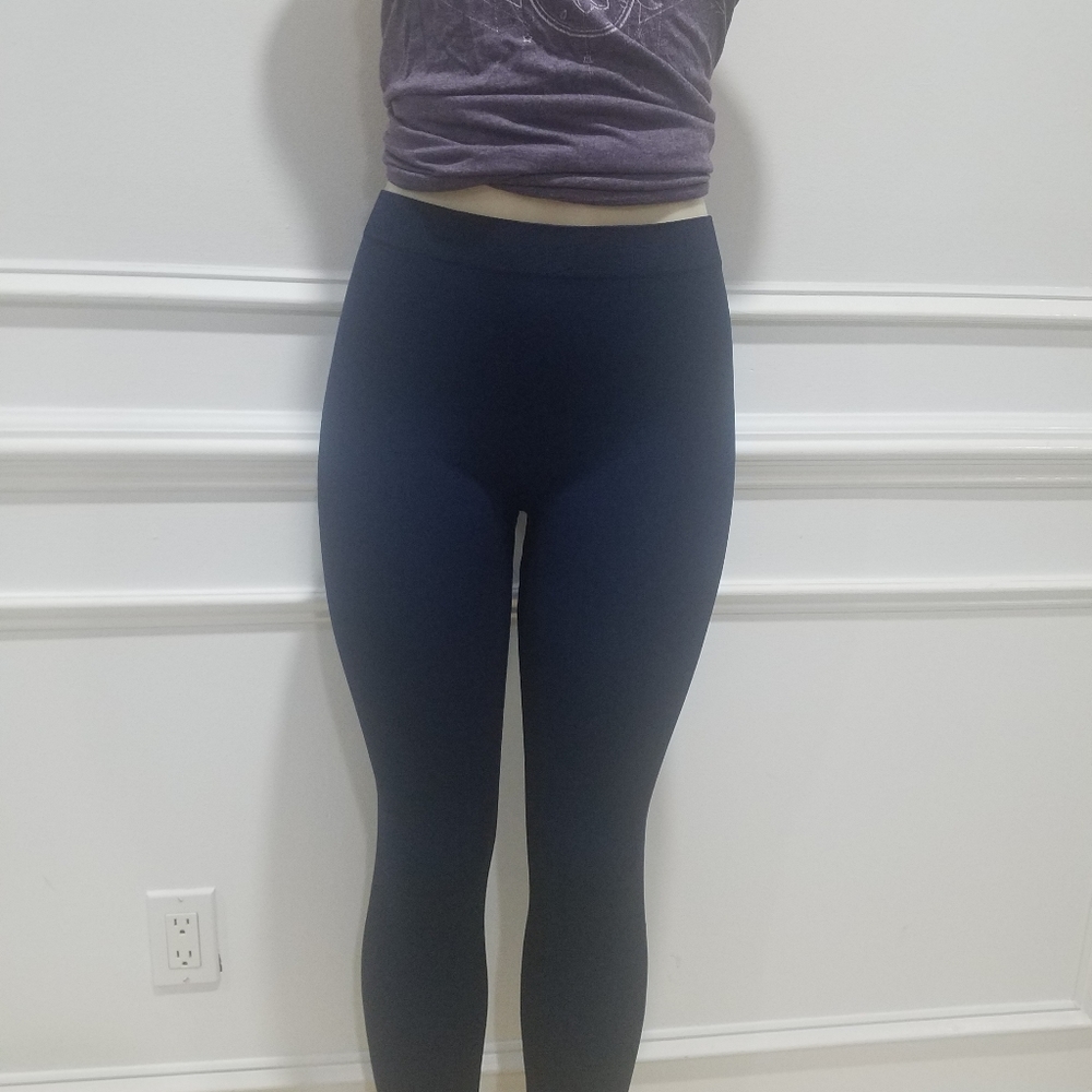 Black Leggings - Picture 2 of 7